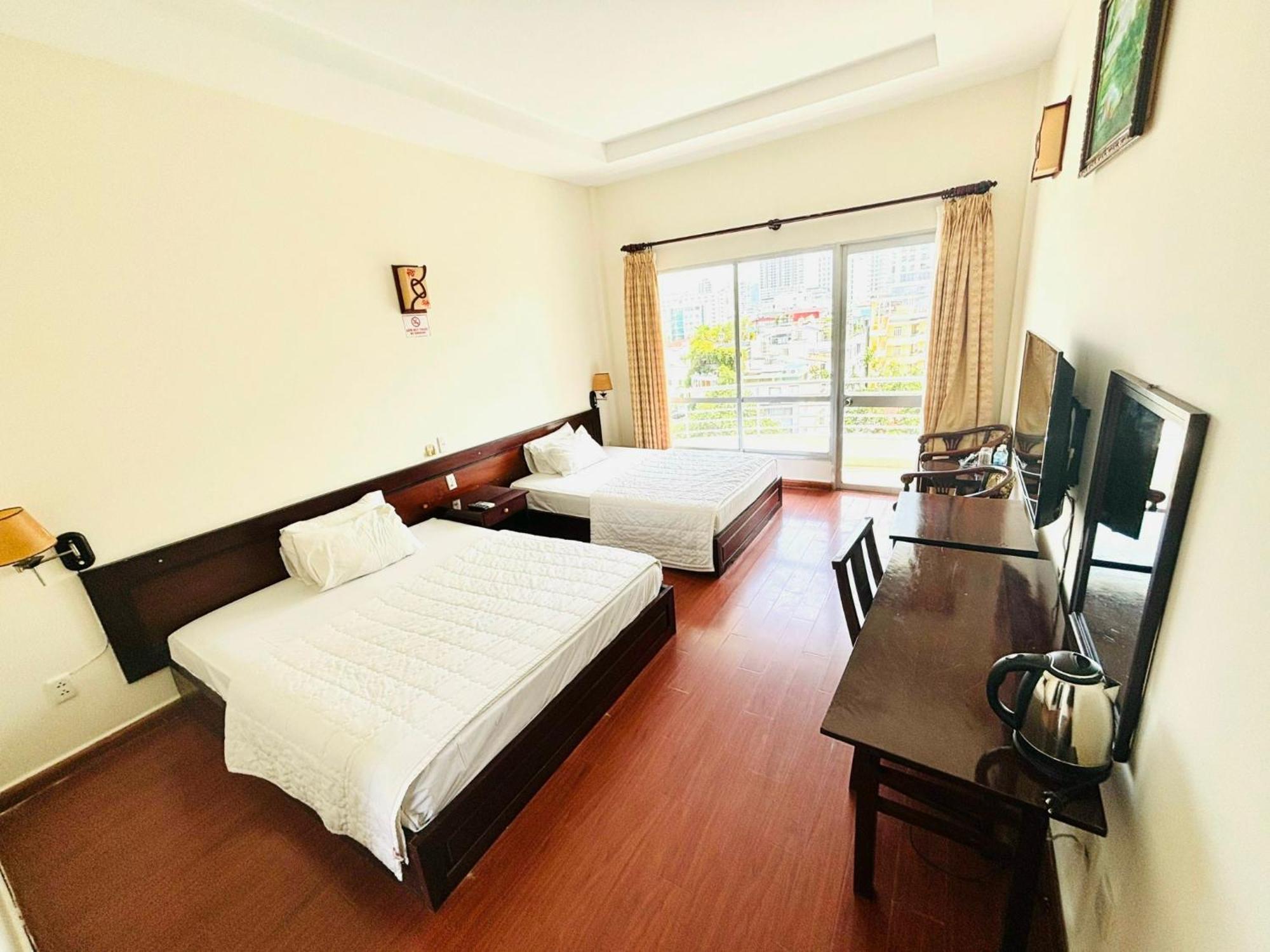 Khach San Hai Au Nha Trang Exteriör bild