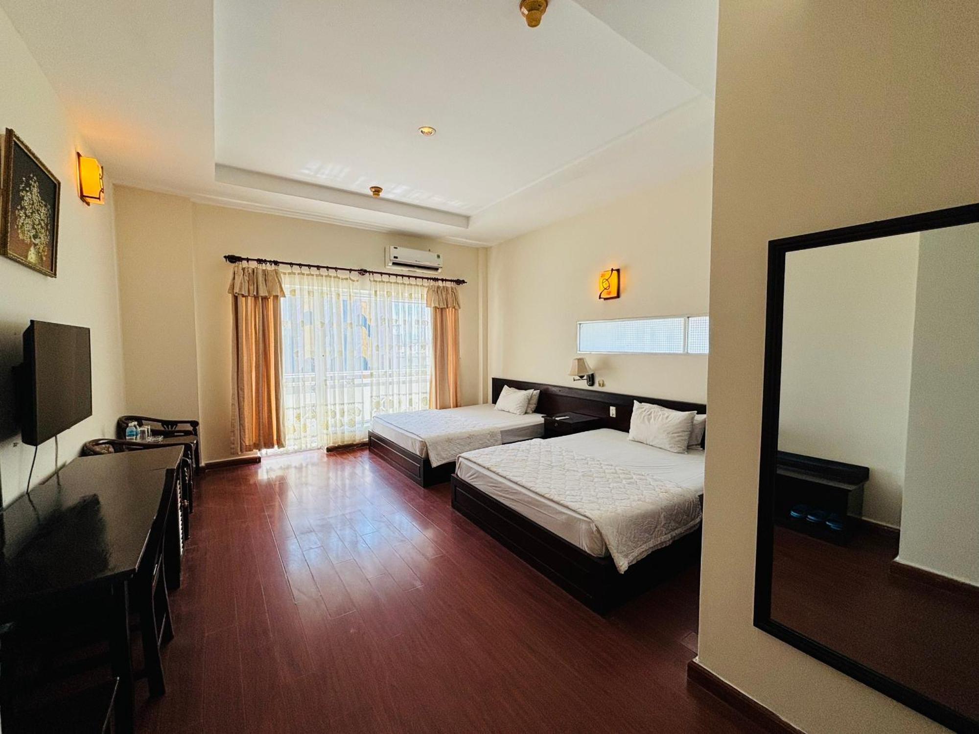 Khach San Hai Au Nha Trang Exteriör bild